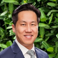 Dr Dennis Koh